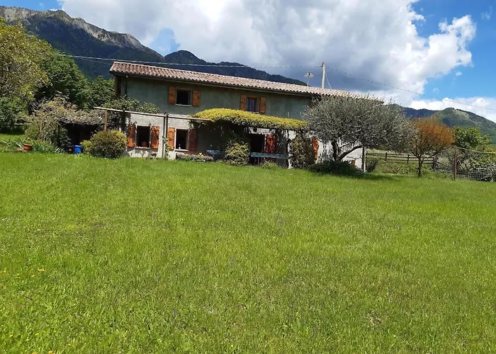 Casa vacanze Spacious In Veneto Crespano del Grappa