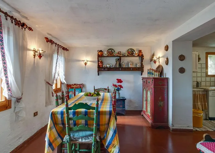 Spacious In Veneto * Crespano del Grappa