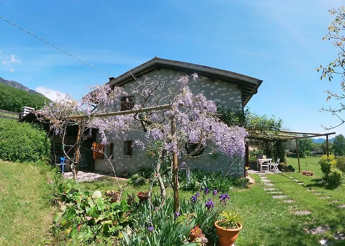 Spacious In Veneto Σπίτι διακοπών Crespano del Grappa